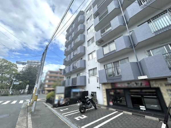 サニーハイム金閣寺