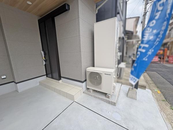 京都市上京区今小路通御前通西入上る観音寺門前町の新築一戸建
