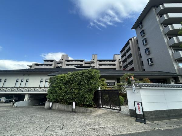 パークハイム宝ヶ池銀杏館