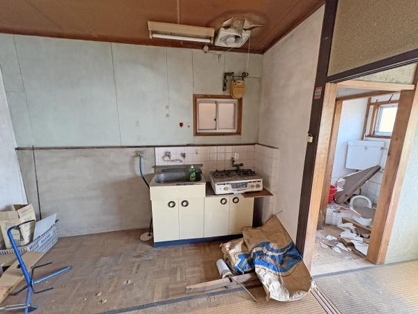 京都市中京区西ノ京勧学院町の中古一戸建