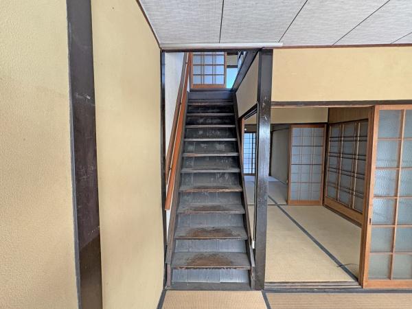 京都市中京区六角通油小路西入越後町の中古一戸建て