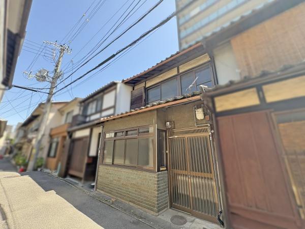 京都市中京区六角通油小路西入越後町の中古一戸建て