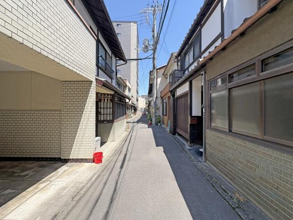 京都市中京区六角通油小路西入越後町の中古一戸建て