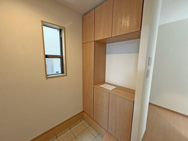 京都市中京区三条通油小路下る三条油小路町の中古一戸建て