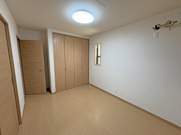 京都市中京区三条通油小路下る三条油小路町の中古一戸建て