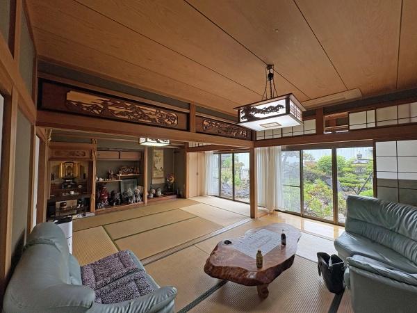 南丹市日吉町上胡麻広野の中古一戸建て