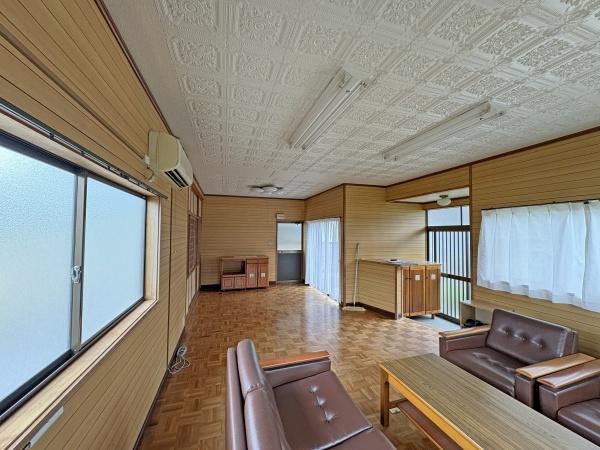 南丹市日吉町上胡麻広野の中古一戸建て