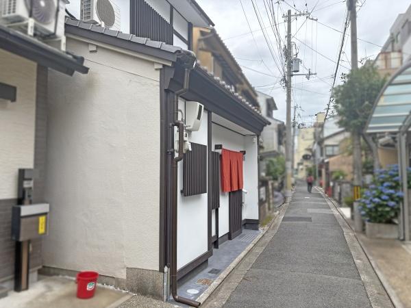 京都市上京区千本通二条下る東入主税町の中古一戸建て