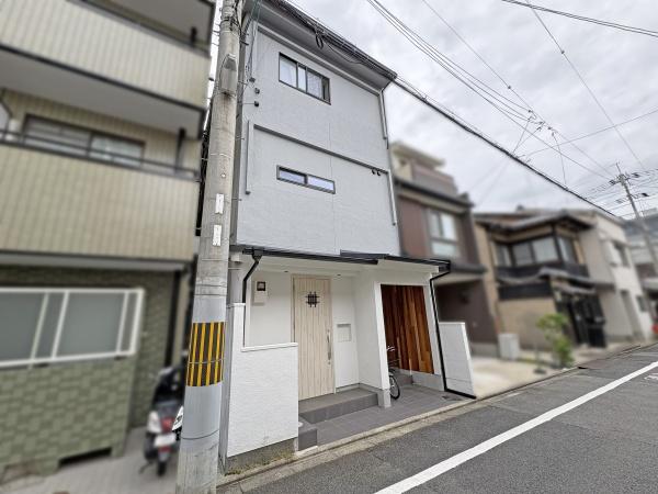 上京区西出水町