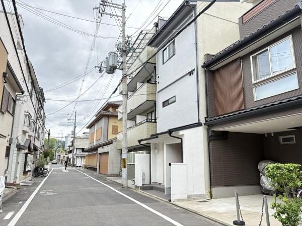 上京区西出水町