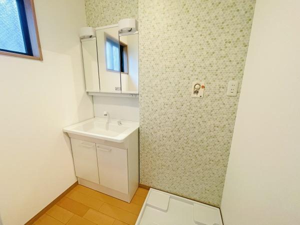 京都市南区上鳥羽西浦町の中古一戸建て