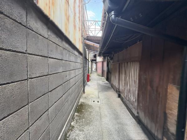京都市上京区裏門通出水上る白銀町の中古一戸建て