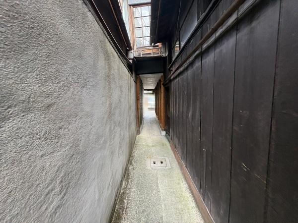 京都市上京区裏門通出水上る白銀町の中古一戸建て