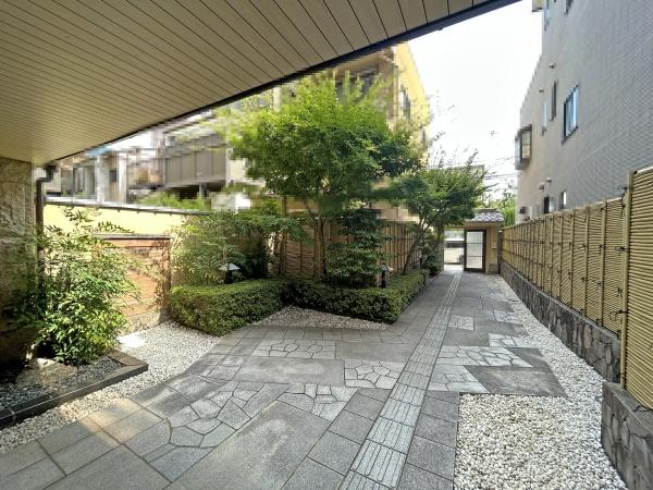 コスモ吉田近衛通