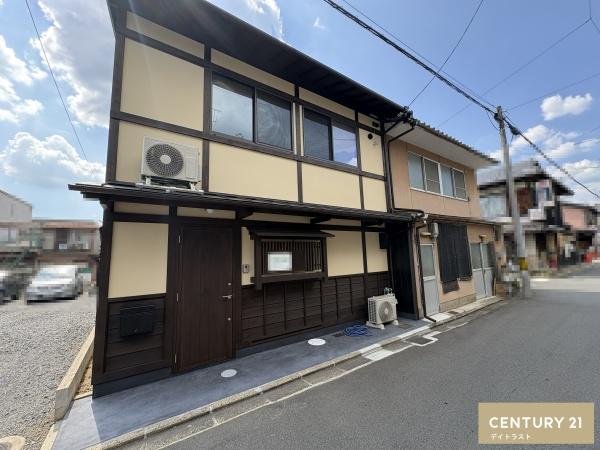 京都市上京区御前通西裏上の下立売上る北町の中古一戸建て