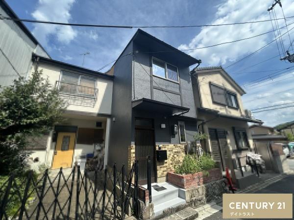 京都市左京区岡崎天王町の中古一戸建て