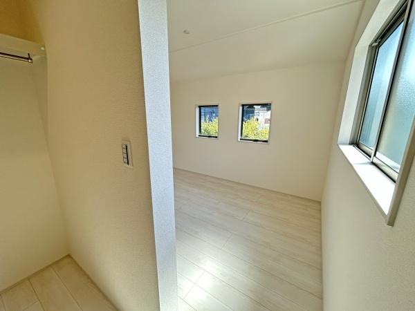 左京区北白川仕伏町　2号棟