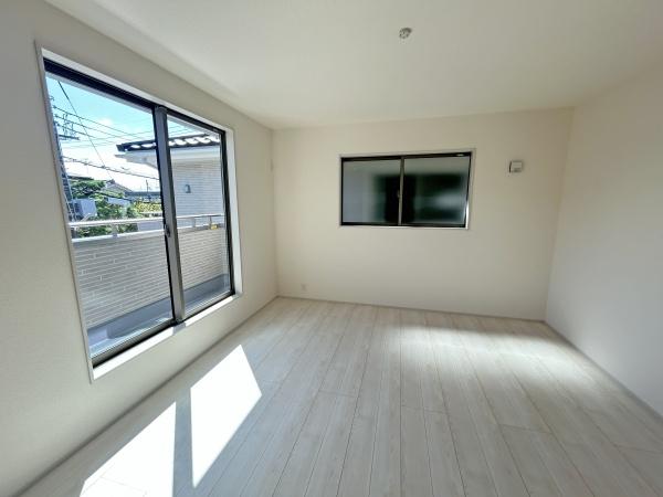 左京区北白川仕伏町　2号棟