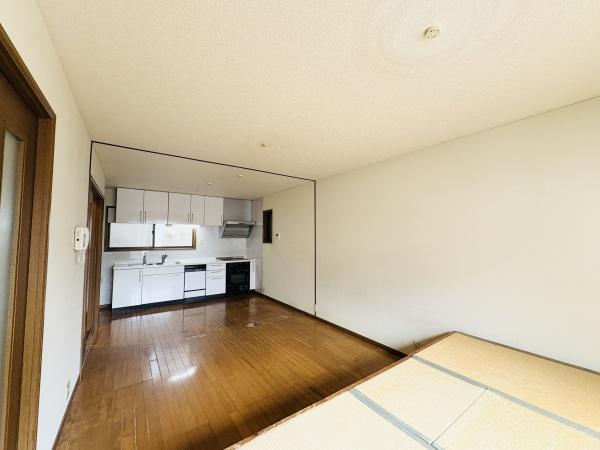 京都市右京区太秦野元町の中古一戸建て