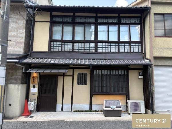 京都市上京区千本通二条下る東入主税町の中古一戸建て