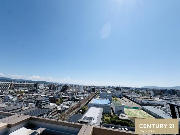 ファミールガーデン二条駅前