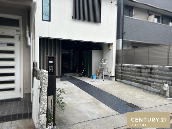 京都市中京区西ノ京伯楽町の中古一戸建て