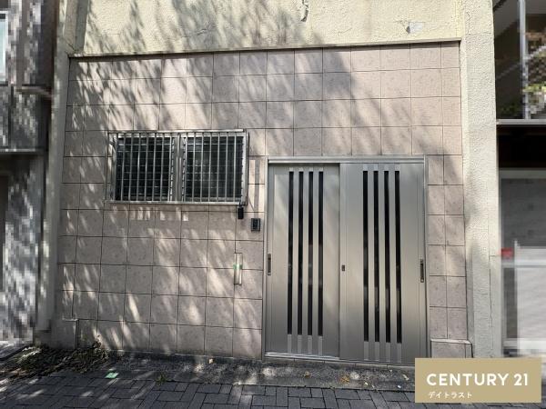 京都市上京区千本通元誓願寺下る松屋町の中古一戸建て