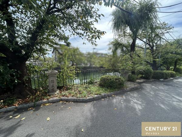 京都市左京区岡崎徳成町の中古一戸建て