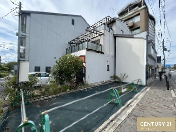 京都市左京区岡崎徳成町の中古一戸建て