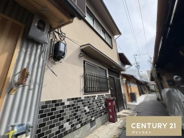 京都市上京区五辻通浄福寺東入一色町の中古一戸建て