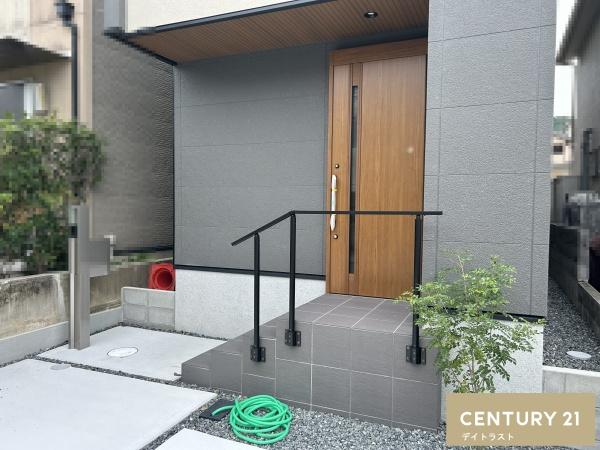 左京区修学院登リ内町