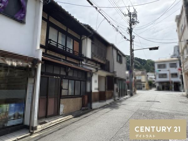 京都市東山区三条通白川橋東入４丁目中之町の中古一戸建て