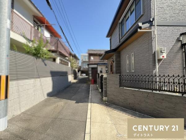 京都市上京区油小路堀川の間中立売上る松之下町の中古一戸建て
