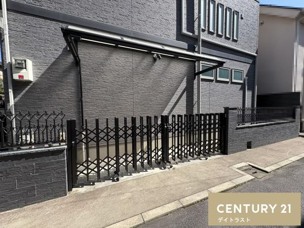 京都市上京区油小路堀川の間中立売上る松之下町の中古一戸建て