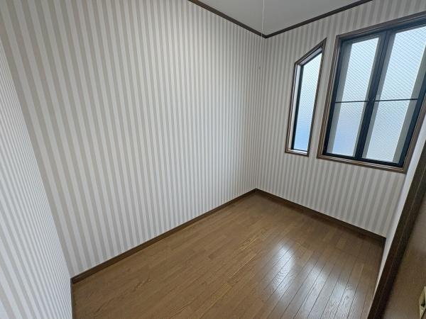 京都市中京区西ノ京南大炊御門町の中古一戸建て