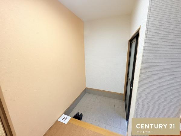 京都市上京区衣棚通椹木町上る門跡町の中古一戸建て
