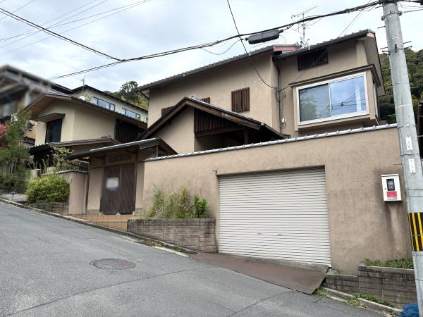 京都市東山区清閑寺霊山町の中古一戸建