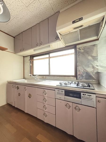 松戸市八ケ崎１丁目の中古一戸建て