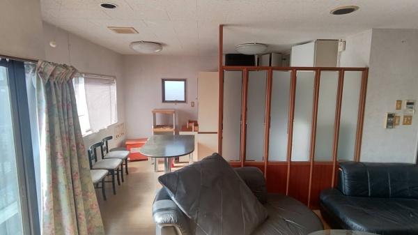 津市上弁財町事業用物件