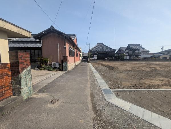 サクシードタウン高岡町