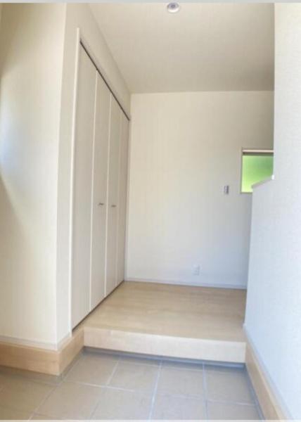 亀山市関町新所の中古一戸建て