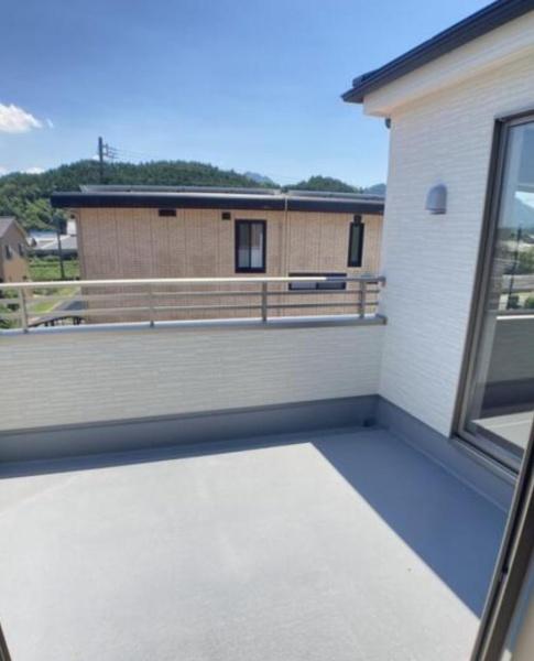 亀山市関町新所の中古一戸建て