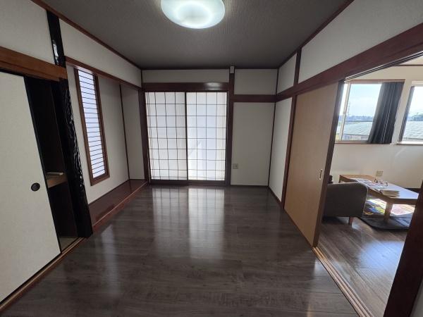 亀山市みどり町の中古一戸建て