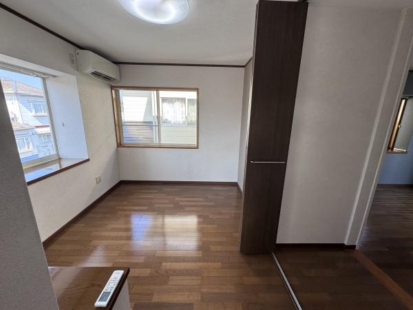 亀山市みどり町の中古一戸建て