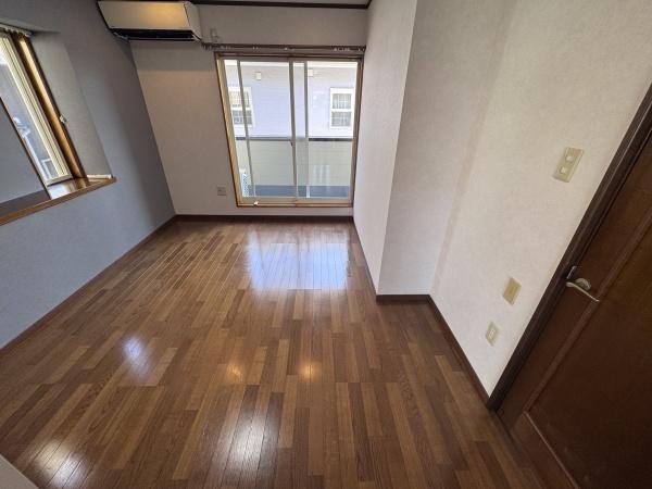 亀山市みどり町の中古一戸建て