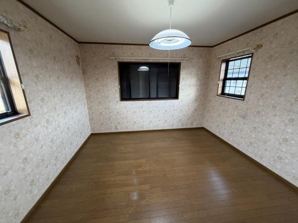 津市半田の中古一戸建て