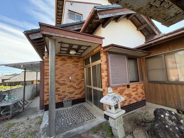 鈴鹿市磯山２丁目の中古一戸建て