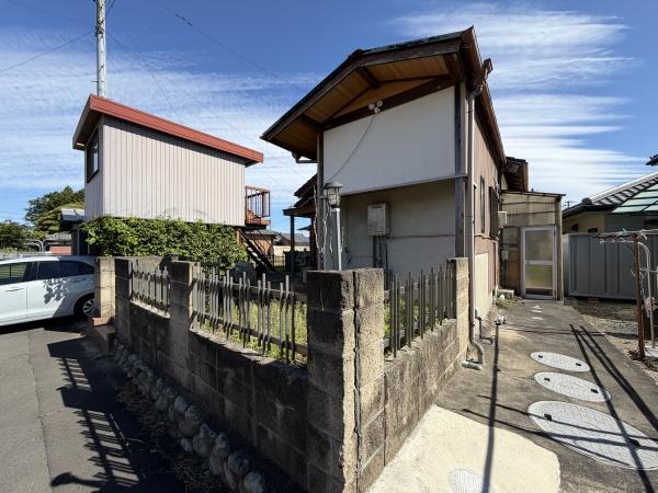 鈴鹿市磯山２丁目の中古一戸建て