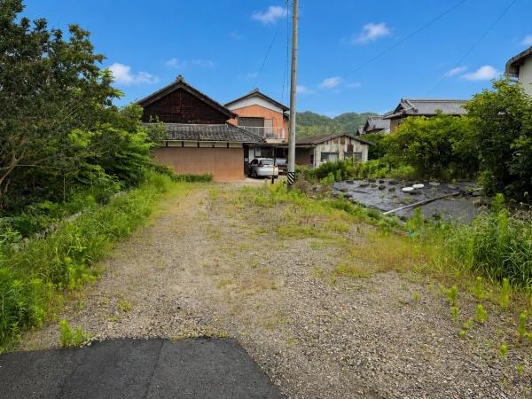 津市稲葉町の中古一戸建