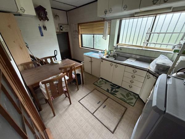津市稲葉町の中古一戸建